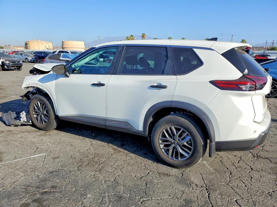 Продажа на аукционе авто 2024 Nissan Rogue, vin: 5N1BT3AA7RC670662, номер лота: 63597256