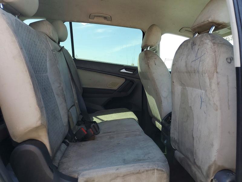 Продажа на аукционе авто 2019 Volkswagen Tiguan, vin: 3VV1B7AX9KM125812, номер лота: 66260936