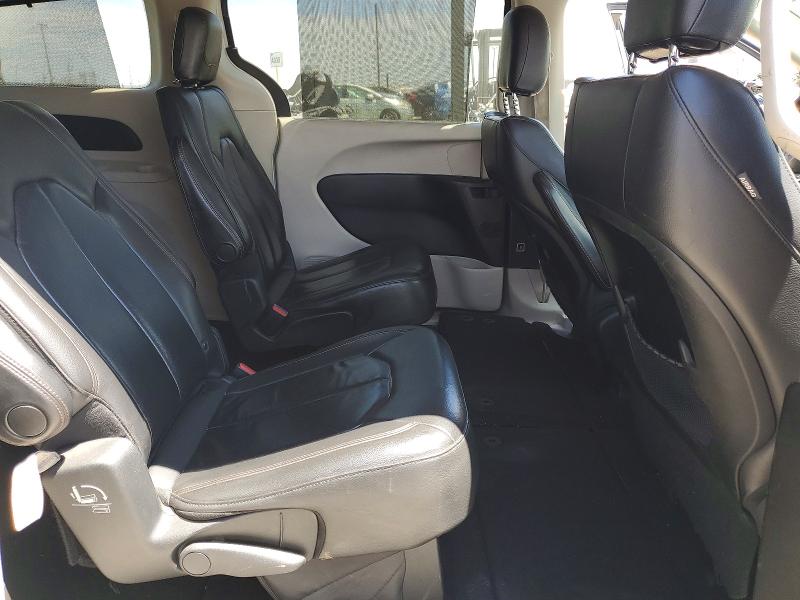 2017 Chrysler Pacifica მანქანა იყიდება აუქციონზე, vin: 2C4RC1BG5HR572455, აუქციონის ნომერი: 65404066