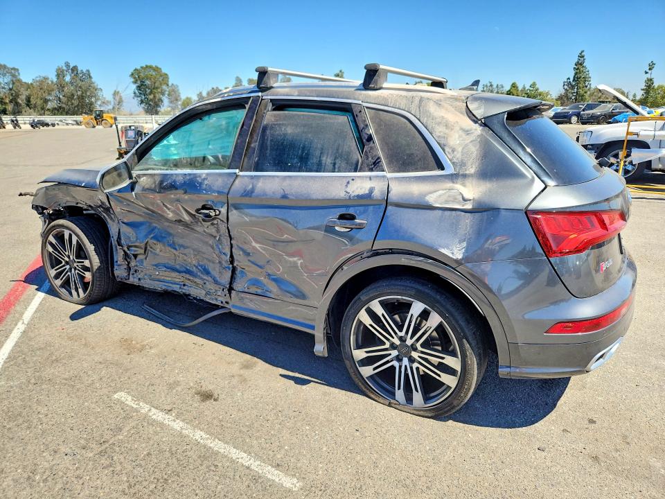 2018 Audi Sq5 მანქანა იყიდება აუქციონზე, vin: WA1A4AFYXJ2009767, აუქციონის ნომერი: 65690696