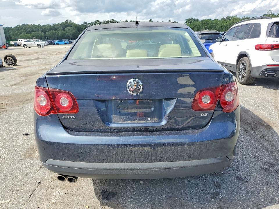 Продажа на аукционе авто 2010 Volkswagen Jetta, vin: 3VWAX7AJ2AM126646, номер лота: 66559416