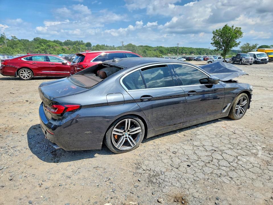 65080426 :رقم المزاد ، WBA13BJ02MCG07558 vin ، 2021 Bmw 530 مزاد بيع