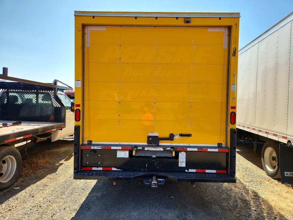 62696536 :رقم المزاد ، 1FDWE3FN1PDD03500 vin ، 2023 Ford E350 مزاد بيع