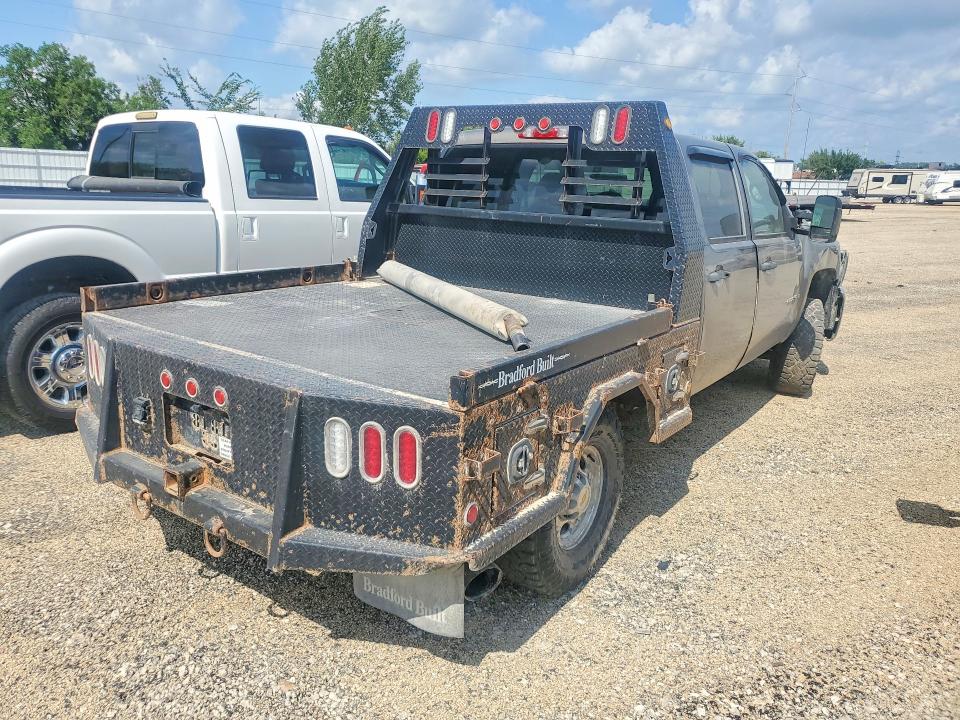 Продажа на аукционе авто 2007 Chevrolet Silverado, vin: 1GCHK23687F513478, номер лота: 65306676