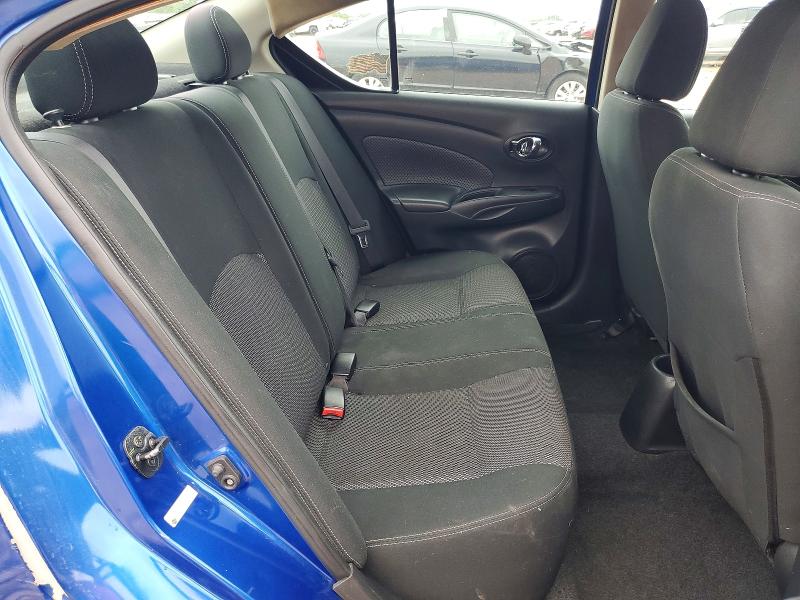 62996976 :رقم المزاد ، 3N1CN7AP5HL892282 vin ، 2017 Nissan Versa مزاد بيع