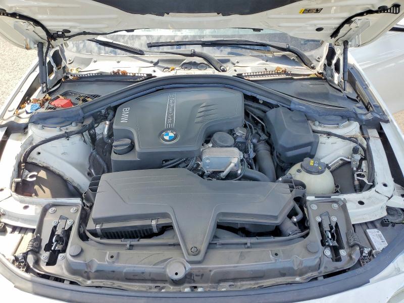 64272536 :رقم المزاد ، WBA8A9C50JAH14105 vin ، 2018 Bmw 320 مزاد بيع