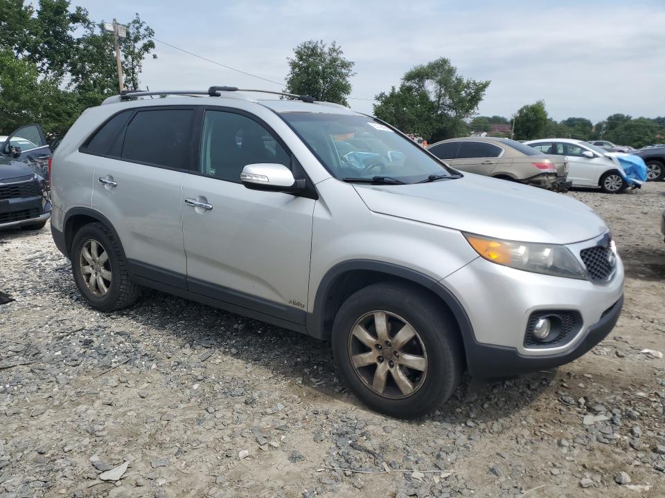 2013 Kia Sorento მანქანა იყიდება აუქციონზე, vin: 5XYKTDA62DG355570, აუქციონის ნომერი: 65149466