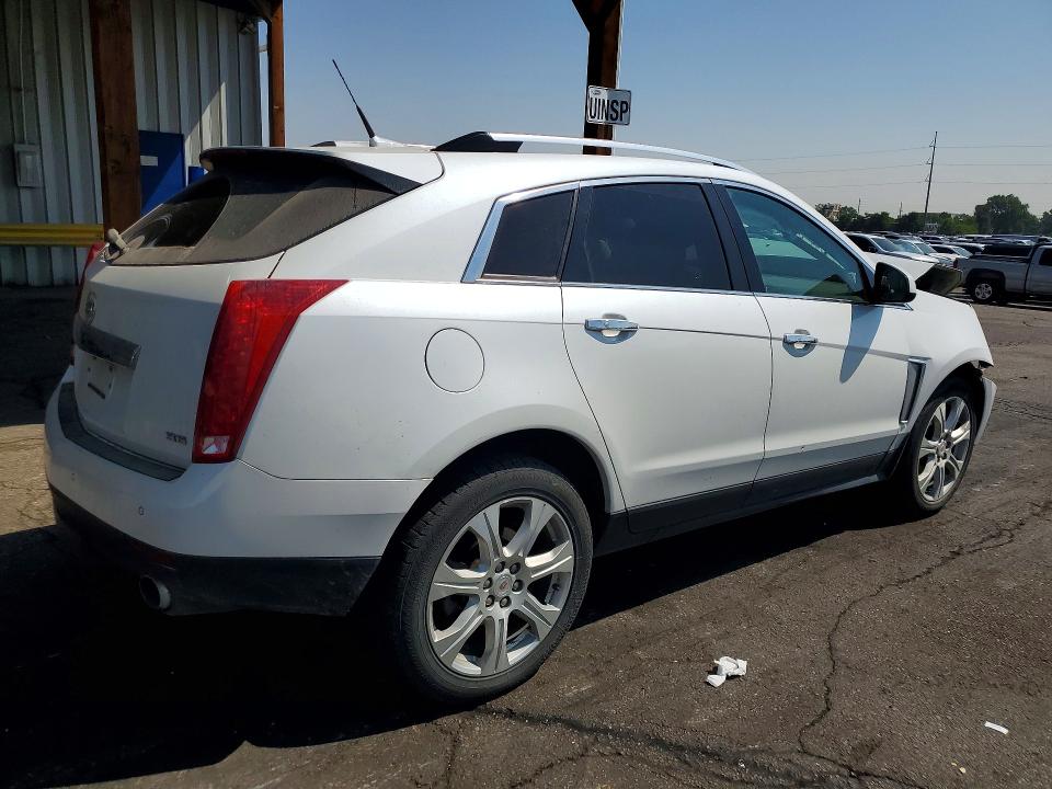 64299036 :رقم المزاد ، 3GYFNGE36ES548618 vin ، 2014 Cadillac Srx مزاد بيع