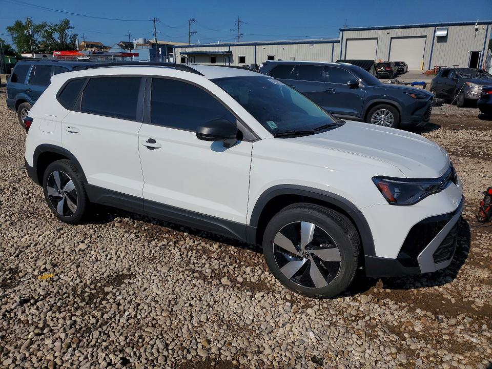 Продаж на аукціоні авто 2025 Volkswagen Taos, vin: 3VV8C7B23SM010542, номер лоту: 63590816