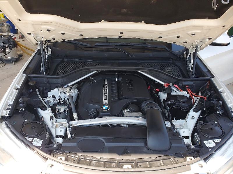 66207976 :رقم المزاد ، 5UXKR2C50E0C00239 vin ، 2014 Bmw X5 مزاد بيع