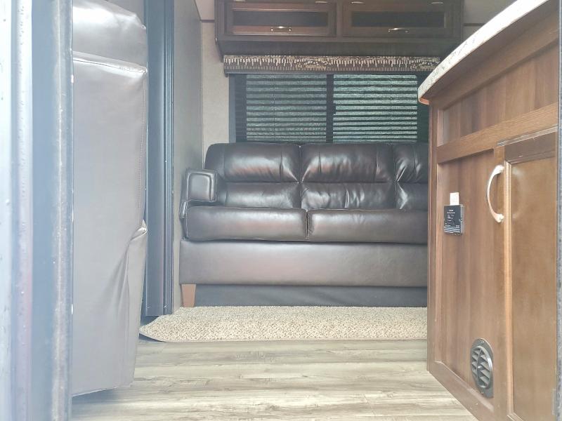 2018 Jayco Jay Jay Flight მანქანა იყიდება აუქციონზე, vin: 1UJBJ0BPXJ17Y0715, აუქციონის ნომერი: 63376036