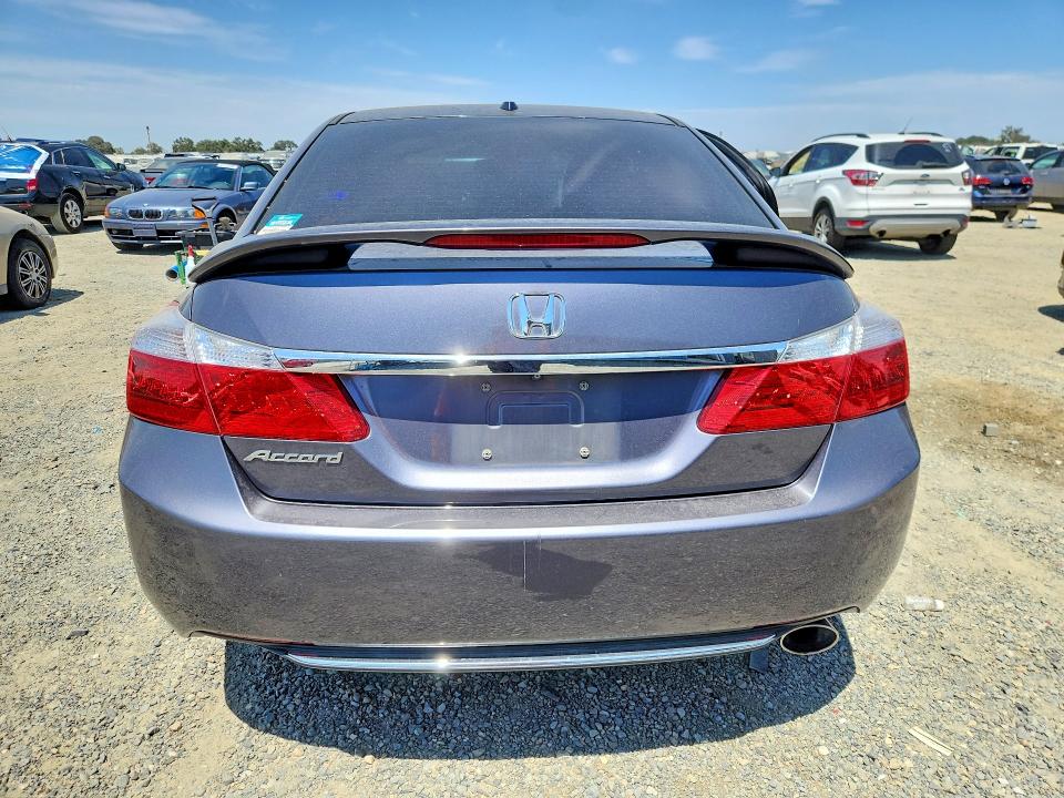Продажа на аукционе авто 2014 Honda Accord, vin: 1HGCR2F85EA058121, номер лота: 64042616