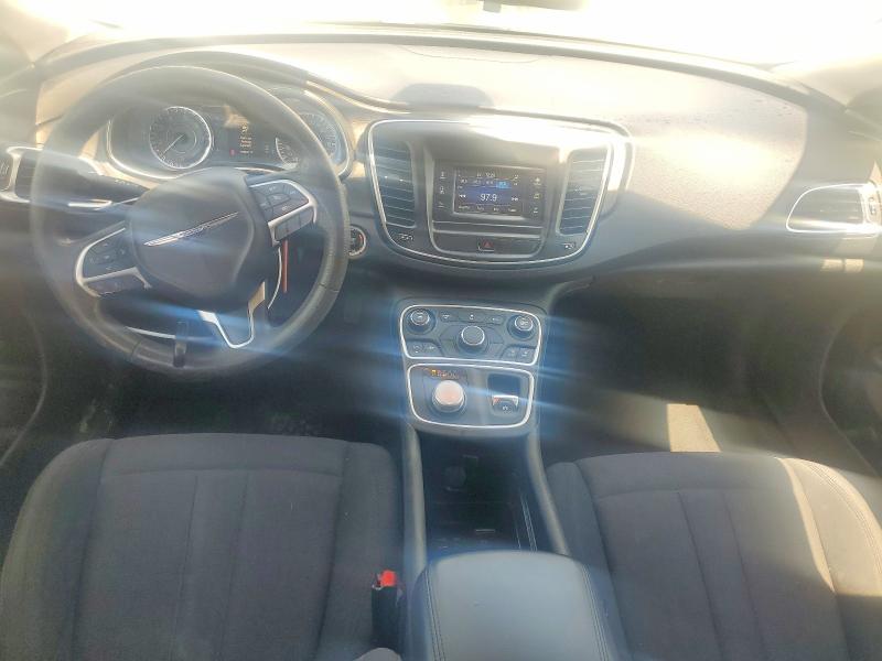 64426996 :رقم المزاد ، 1C3CCCAB9FN741172 vin ، 2015 Chrysler 200 مزاد بيع