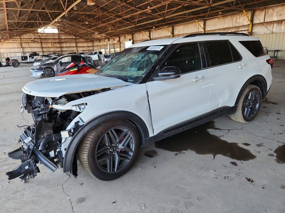Auction sale of the 2025 Ford Explorer, vin: 1FMWK8GC6SGD01526, lot number: 64300326
