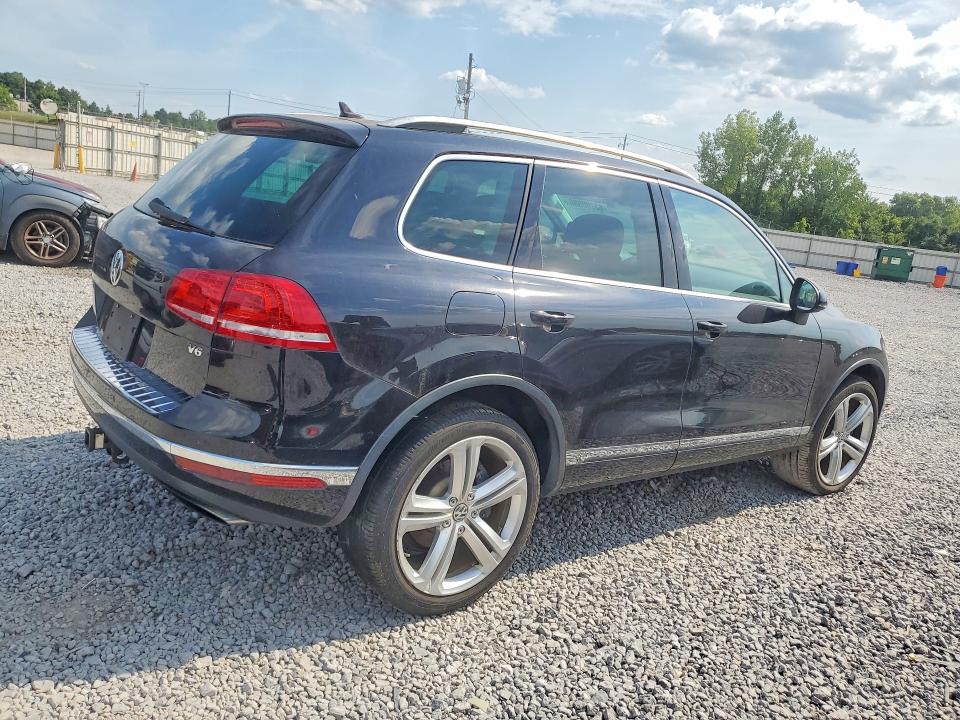 Продаж на аукціоні авто 2017 Volkswagen Touareg, vin: WVGGF7BPXHD003391, номер лоту: 63780586