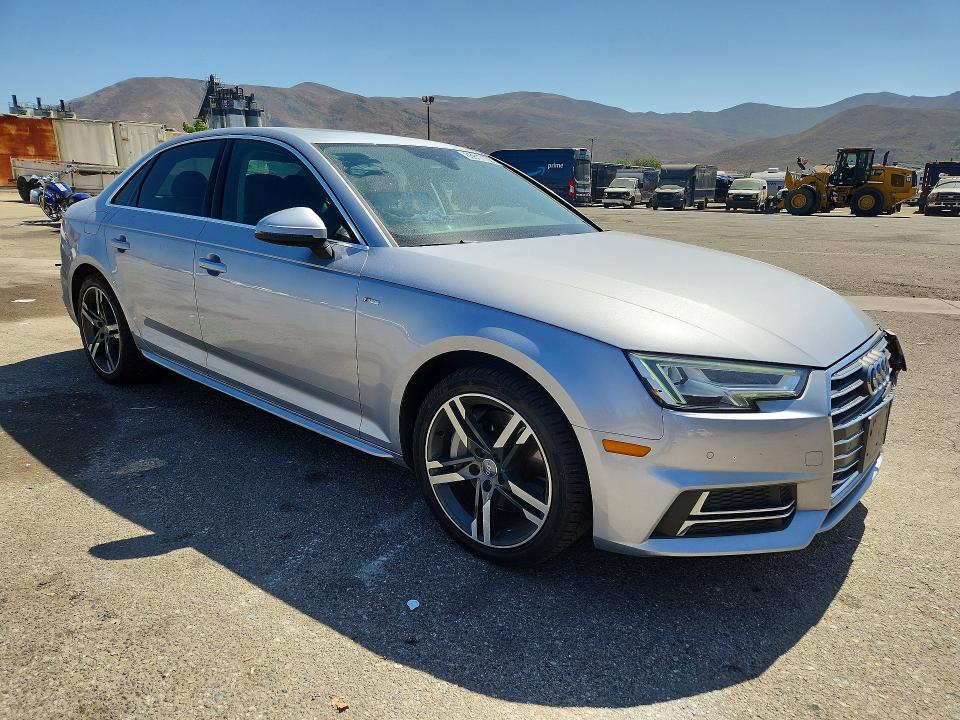 Продаж на аукціоні авто 2017 Audi A4, vin: WAULNAF43HN022438, номер лоту: 66817136