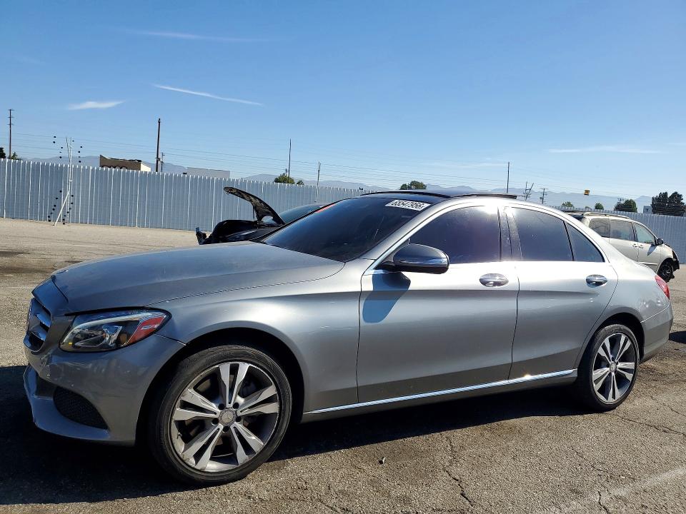 65547956 :رقم المزاد ، 55SWF4KB4FU012577 vin ، 2015 Mercedes-benz C مزاد بيع
