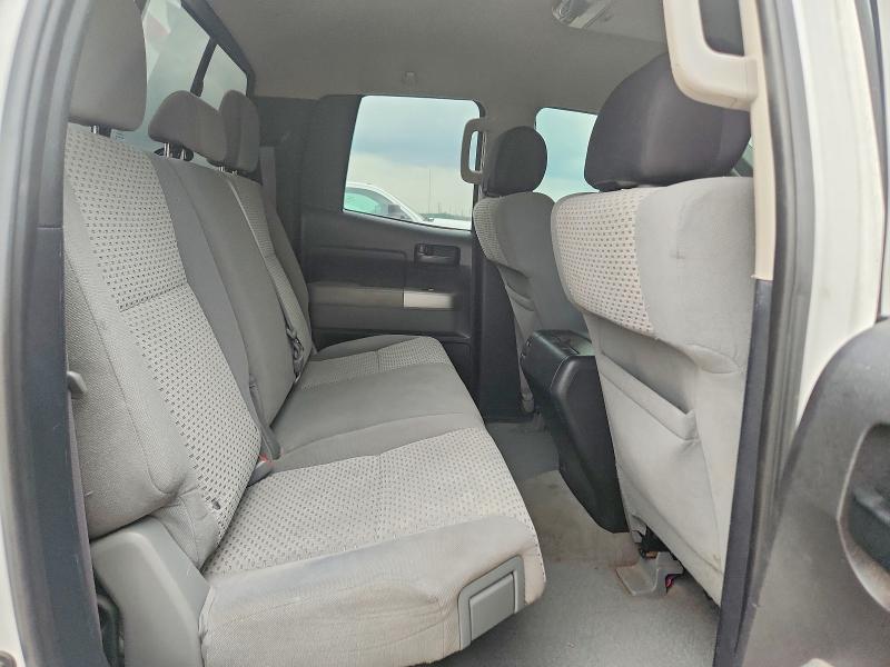63999986 :رقم المزاد ، 5TFBV541X8X071820 vin ، 2008 Toyota Tundra مزاد بيع