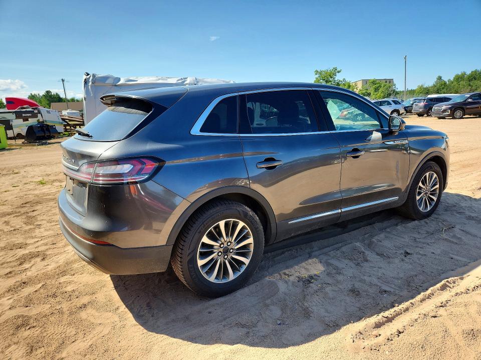 Продажа на аукционе авто 2020 Lincoln Nautilus, vin: 2LMPJ8J95LBL31926, номер лота: 64671676
