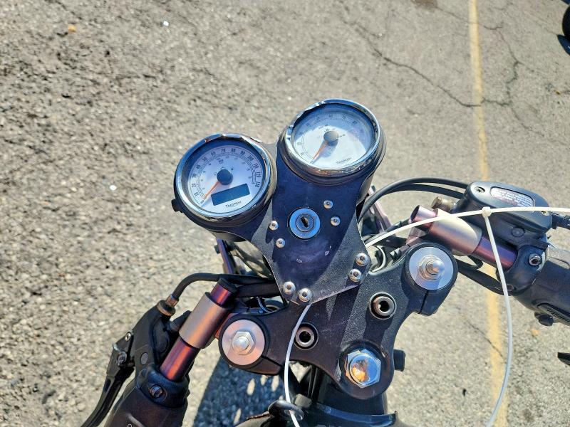 2013 Triumph Motorcycle Thruxton მანქანა იყიდება აუქციონზე, vin: SMT920K1XDT572030, აუქციონის ნომერი: 65711486