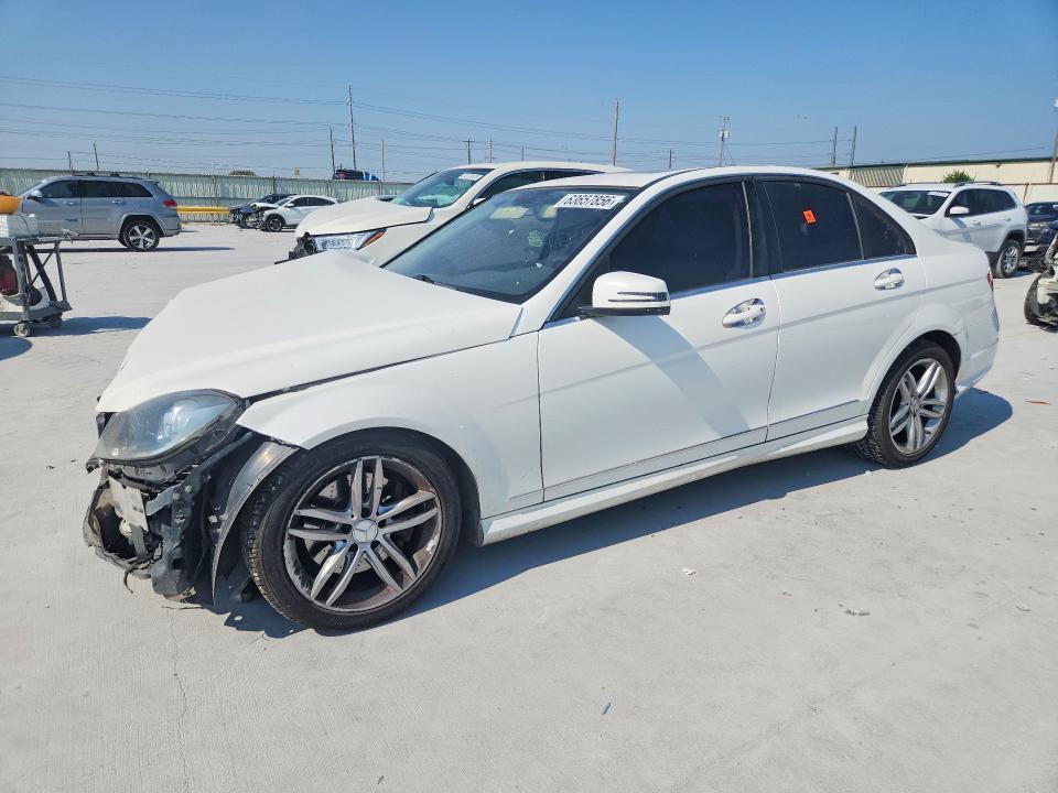 Продаж на аукціоні авто 2014 Mercedes-benz C, vin: WDDGF8AB9EG181616, номер лоту: 63657856