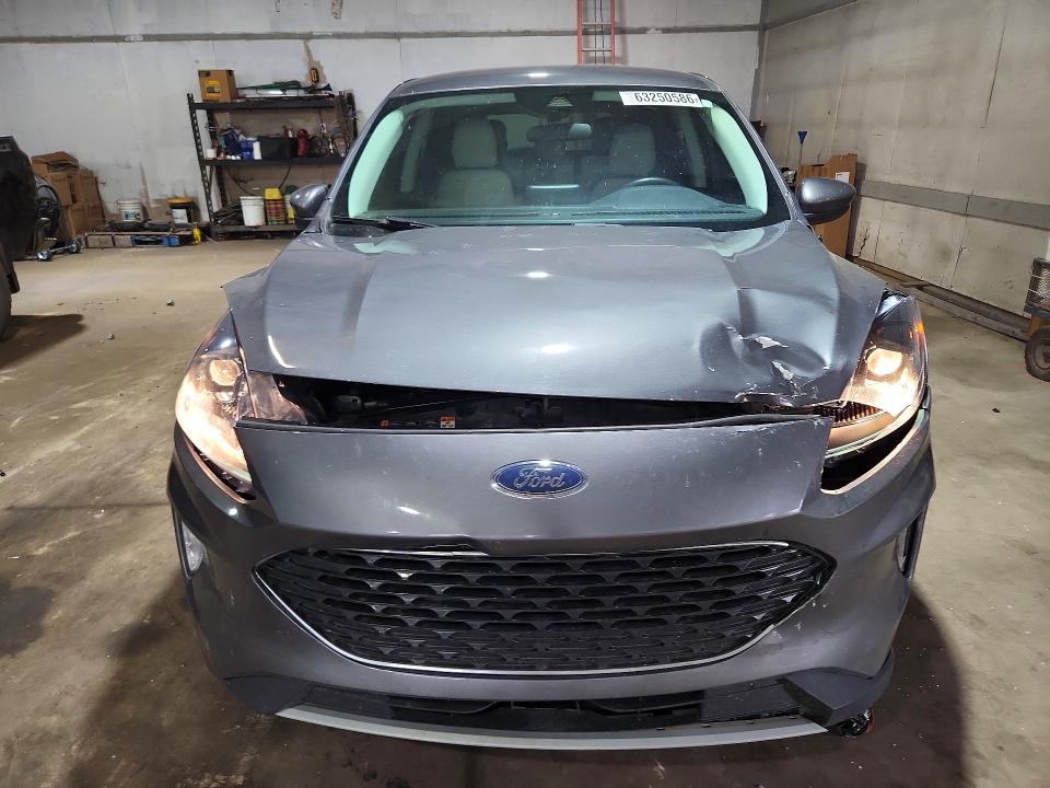 Продаж на аукціоні авто 2022 Ford Escape, vin: 1FMCU9H98NUB12811, номер лоту: 63250586