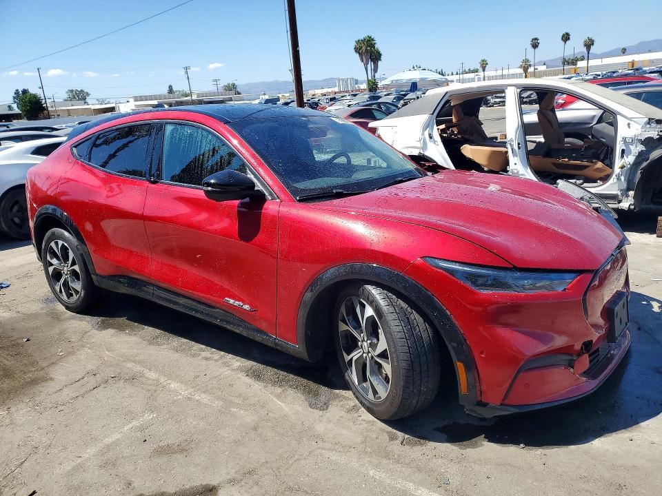 2023 Ford Mustang Mach-e მანქანა იყიდება აუქციონზე, vin: 3FMTK3SU4PMB07015, აუქციონის ნომერი: 65217396