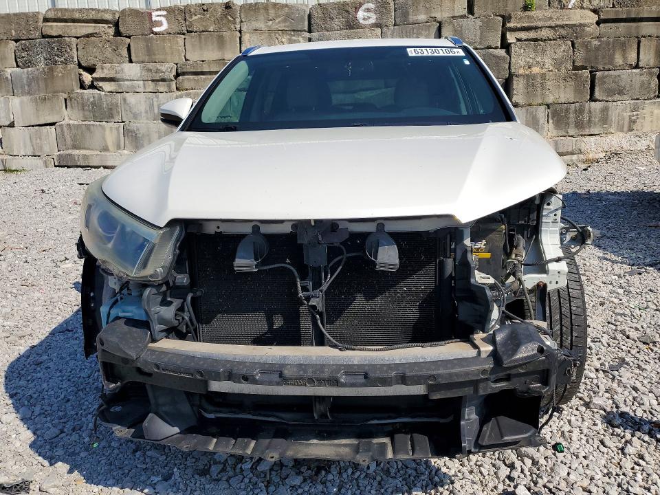 Продажа на аукционе авто 2016 Toyota Highlander, vin: 5TDJKRFH4GS317772, номер лота: 63130106