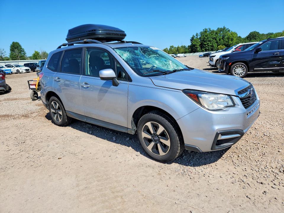 Продаж на аукціоні авто 2018 Subaru Forester, vin: JF2SJAEC7JH499611, номер лоту: 63524476