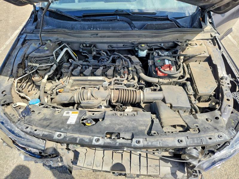 65051356 :رقم المزاد ، 1HGCV1F3XJA135246 vin ، 2018 Honda Accord مزاد بيع
