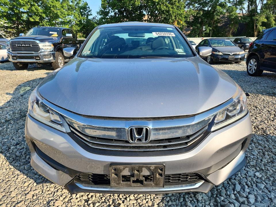 Aukcja sprzedaży 2017 Honda Accord, vin: 1HGCR2F38HA293864, numer aukcji: 64250996