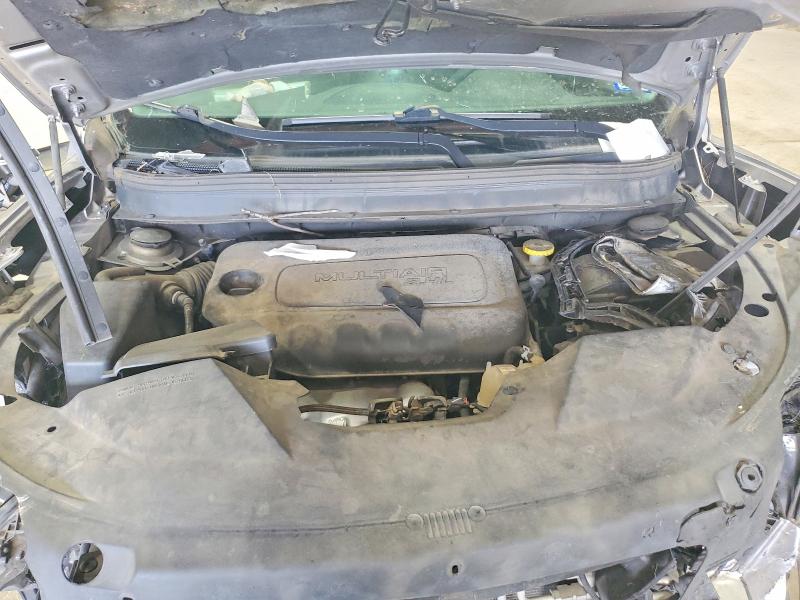 67069556 :رقم المزاد ، 1C4PJLCB4KD290538 vin ، 2019 Jeep Cherokee مزاد بيع