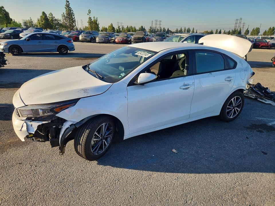Продажа на аукционе авто 2022 Kia Forte, vin: 3KPF24AD9NE503960, номер лота: 63422246
