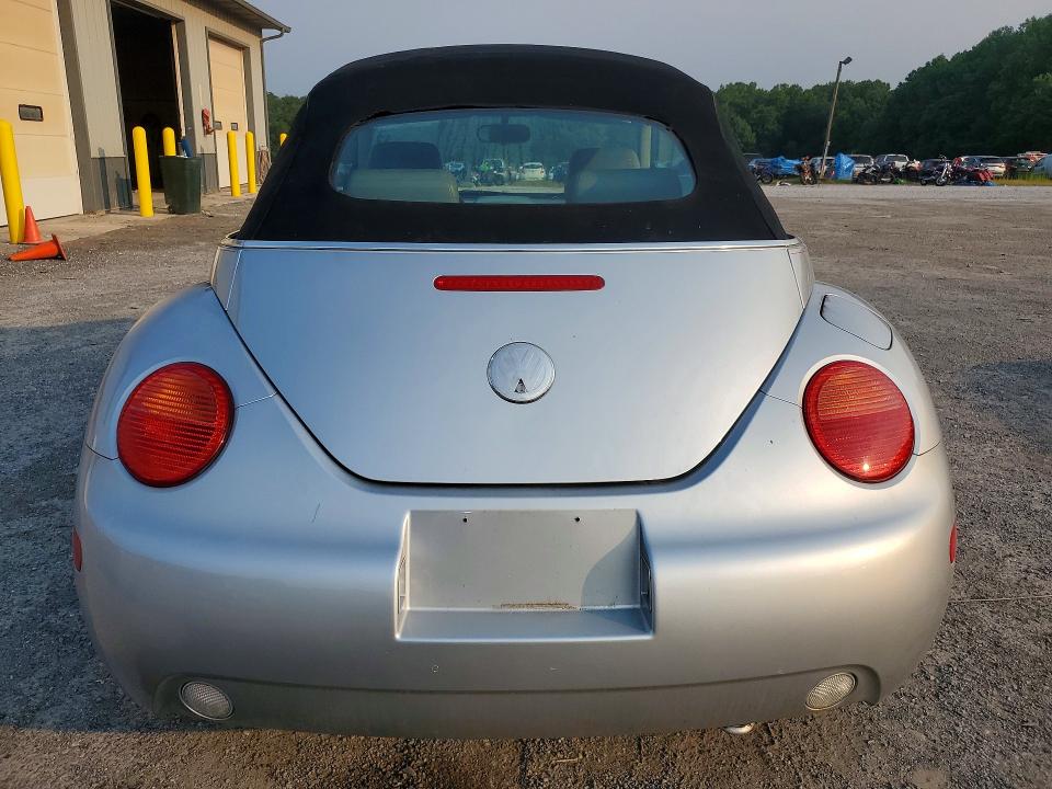 64285716 :رقم المزاد ، 3VWCM31Y94M324927 vin ، 2004 Volkswagen New Beetle مزاد بيع