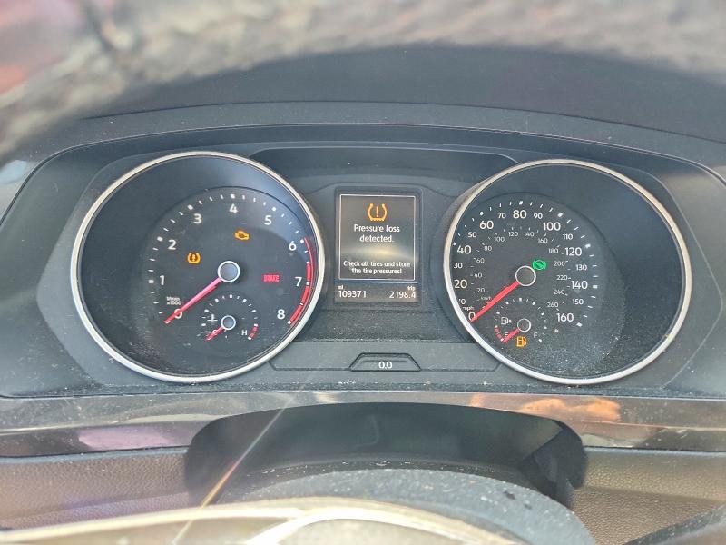 63883966 :رقم المزاد ، 3VV2B7AX5KM145513 vin ، 2019 Volkswagen Tiguan مزاد بيع