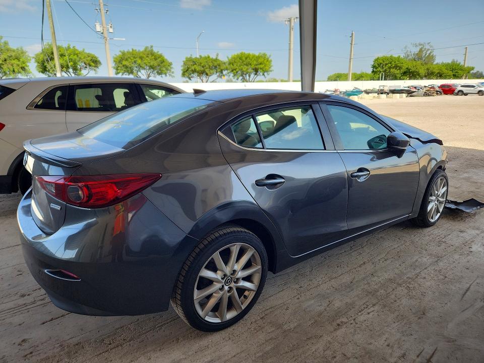 64974546 :رقم المزاد ، 3MZBN1V73HM124159 vin ، 2017 Mazda 3 مزاد بيع