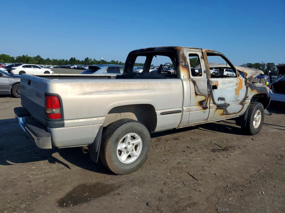 1999 Dodge Ram 1500 მანქანა იყიდება აუქციონზე, vin: 3B7HF13Z3XM590848, აუქციონის ნომერი: 65831776