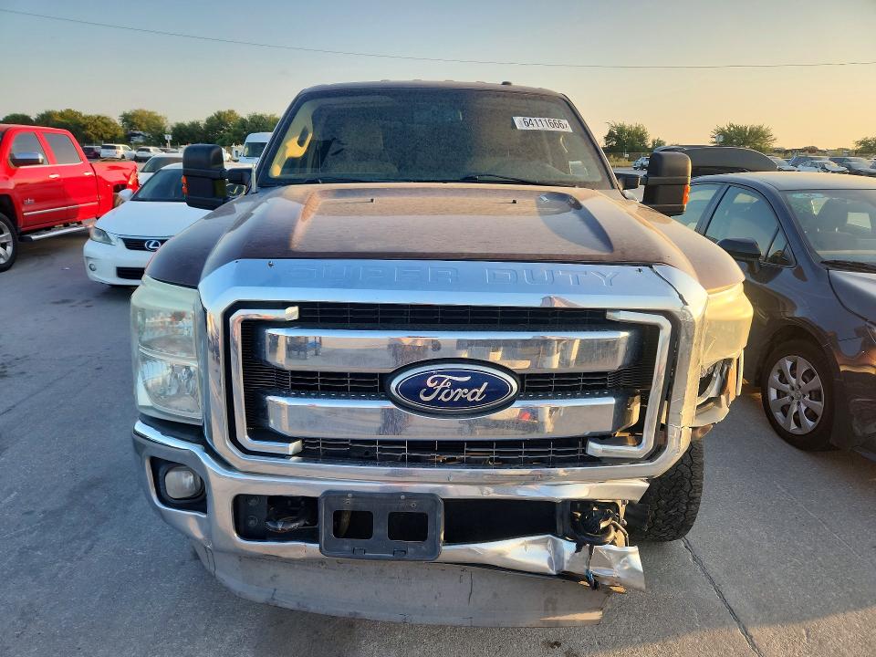 64111666 :رقم المزاد ، 1FT7W2B68BEA87632 vin ، 2011 Ford F250 مزاد بيع