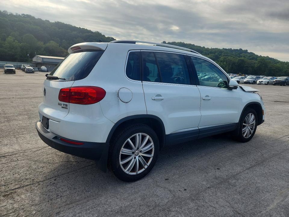 65461146 :رقم المزاد ، WVGBV7AX7FW583943 vin ، 2015 Volkswagen Tiguan مزاد بيع