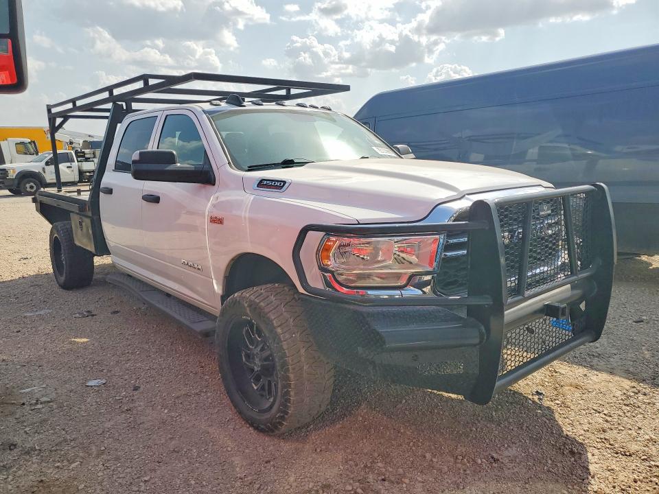 63006226 :رقم المزاد ، 3C63R3GJ9MG590064 vin ، 2021 Ram 3500 مزاد بيع