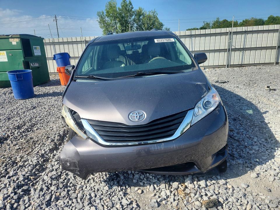 Aukcja sprzedaży 2014 Toyota Sienna, vin: 5TDKK3DC3ES513045, numer aukcji: 65337686