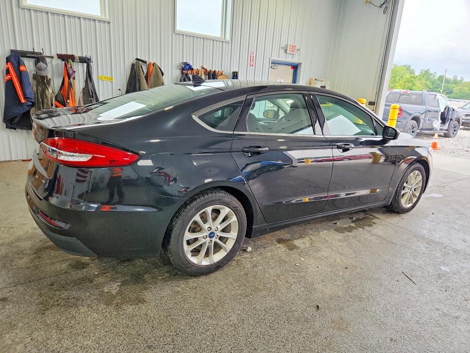 Продаж на аукціоні авто 2019 Ford Fusion, vin: 3FA6P0H71KR217721, номер лоту: 63365936