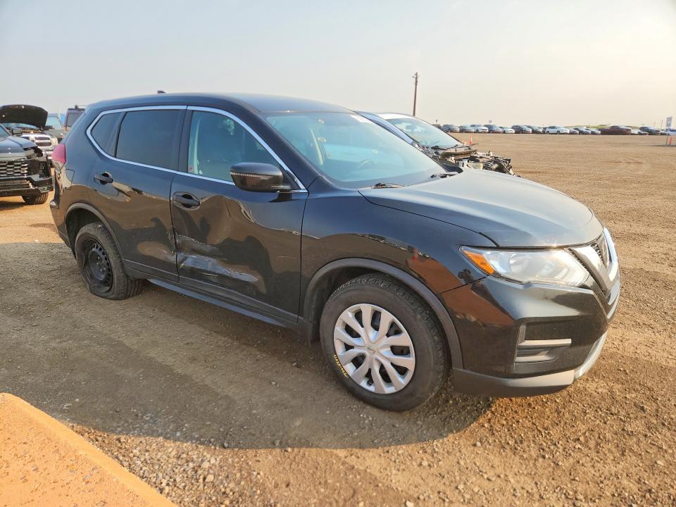 65052326 :رقم المزاد ، 5N1AT2MV6HC852727 vin ، 2017 Nissan Rogue مزاد بيع