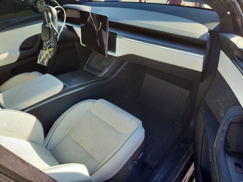 66597756 :رقم المزاد ، 7SAXCBE61PF404194 vin ، 2023 Tesla Model X مزاد بيع