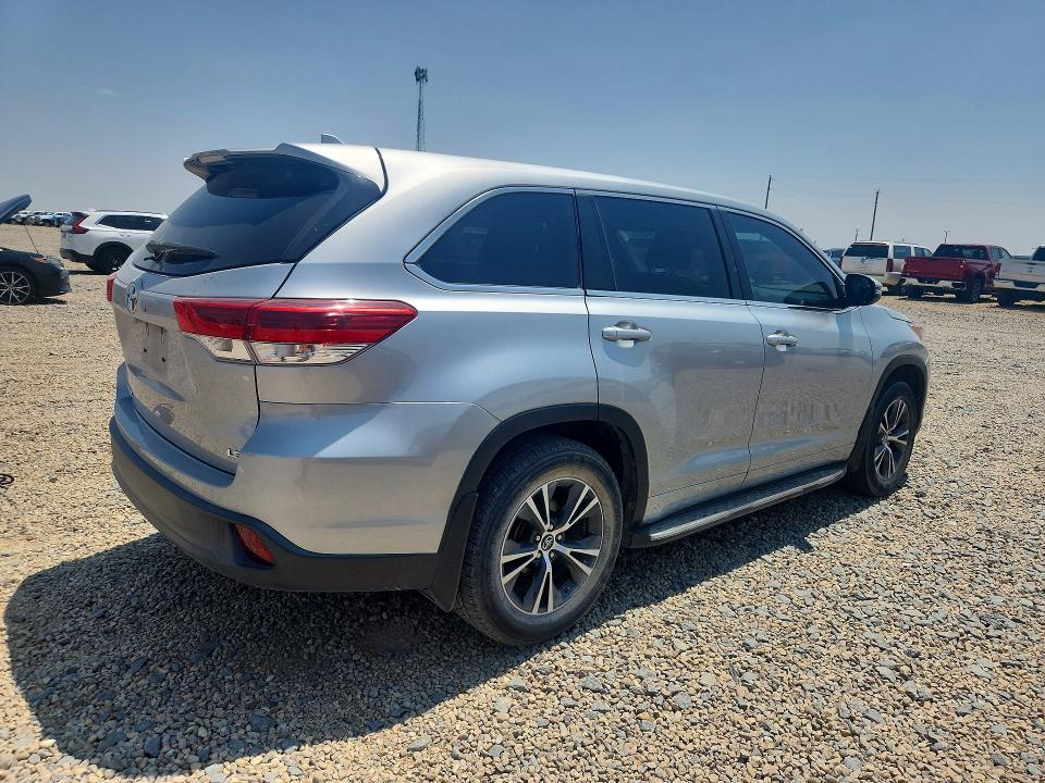 Aukcja sprzedaży 2018 Toyota Highlander, vin: 5TDZZRFH9JS261446, numer aukcji: 63580016