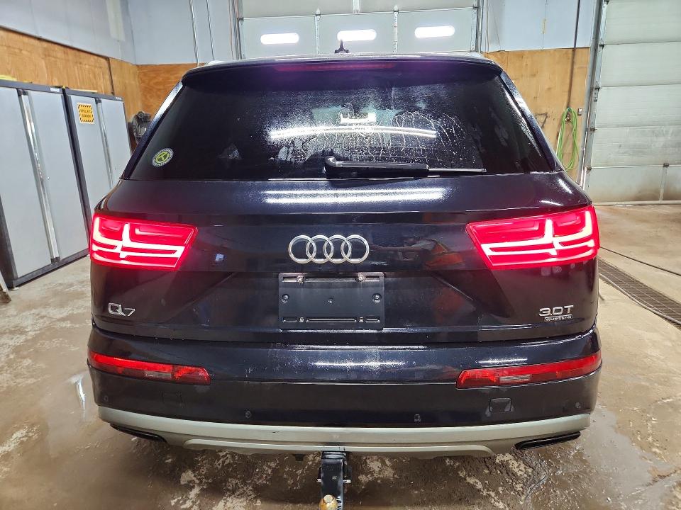 Продаж на аукціоні авто 2017 Audi Q7, vin: WA1LAAF7XHD022834, номер лоту: 63527006