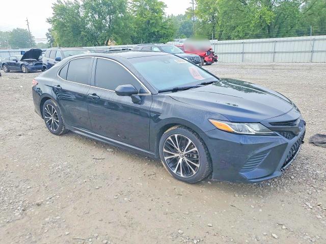 2018 Toyota Camry მანქანა იყიდება აუქციონზე, vin: 4T1B11HK7JU056458, აუქციონის ნომერი: 65020286