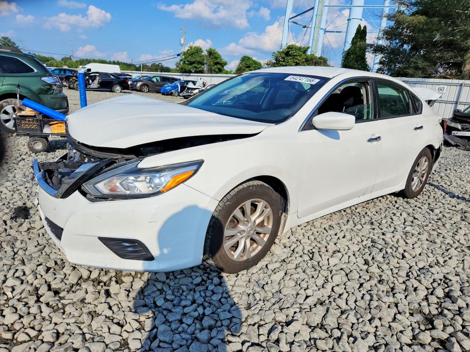 64247166 :رقم المزاد ، 1N4AL3AP3JC245146 vin ، 2018 Nissan Altima مزاد بيع