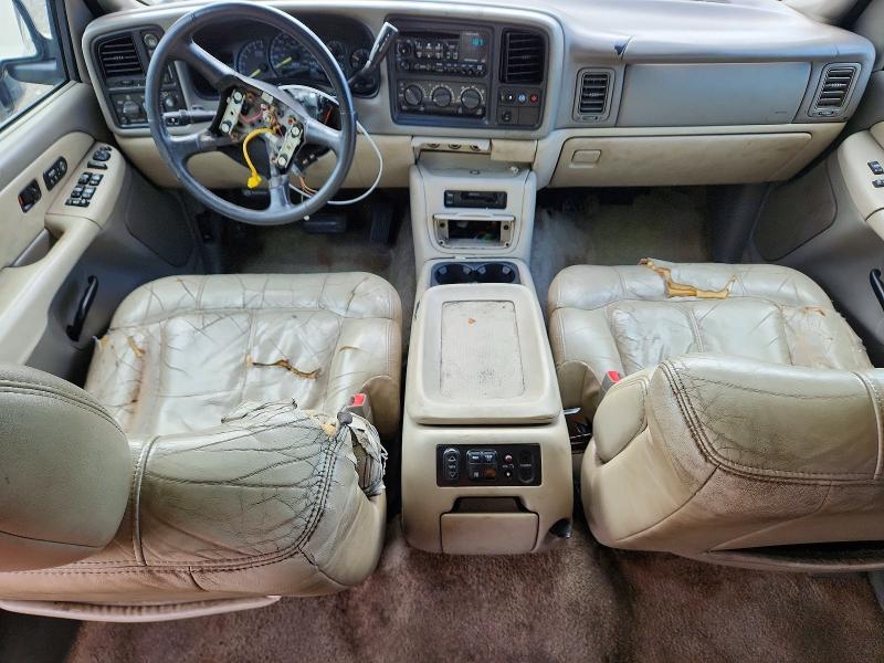 Продажа на аукционе авто 2002 Chevrolet Suburban, vin: 3GNFK16ZX2G243143, номер лота: 65129956