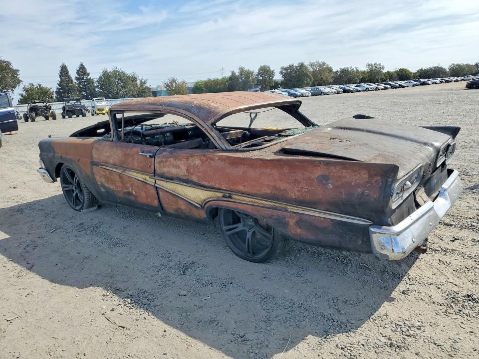 Продажа на аукционе авто 1958 Ford Fairlane 500, vin: G8RV111376, номер лота: 64979546